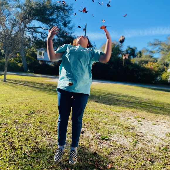 Meet your Posher, Tinley - Picture 17 of 17